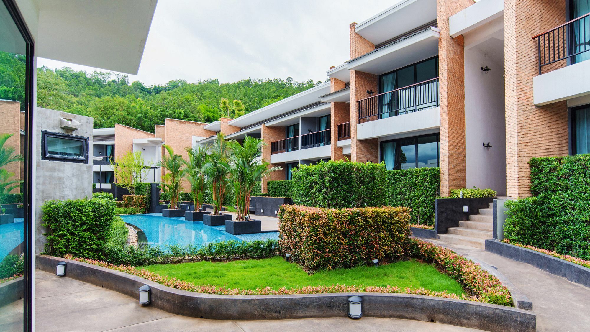 B2 Mae Hong Son Premier Hotel Extérieur photo